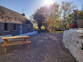 Converted Stables at Peaceful Family Farm Stay